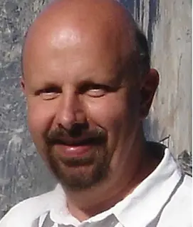 Lars Melholt Rasmussen